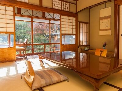 旅館 岩惣 4*